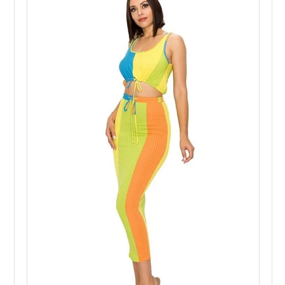 SMOOCHES! - Picture 4 of 5